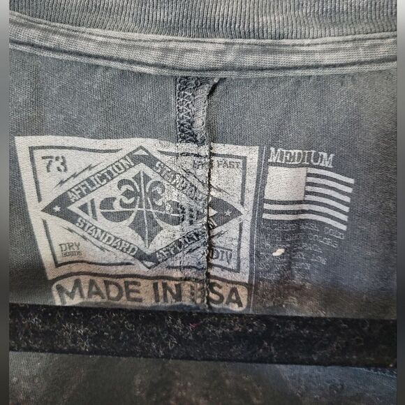 Affliction Men's Long Sleeve Shirt Graphite Grunge Distressed Cross Wings Medium - Picture 4 of 8